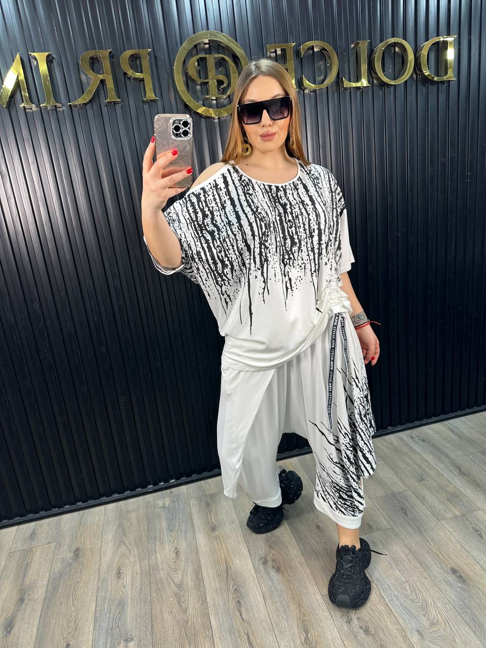 Riberance Summer Suit in Sport-Chic Style