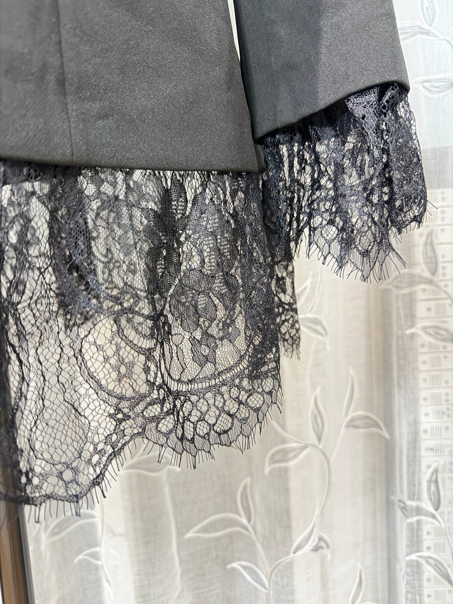 Black Fitted Blazer Dress with Lace Hem and Belted Waist - Sophisticated Tailored Style