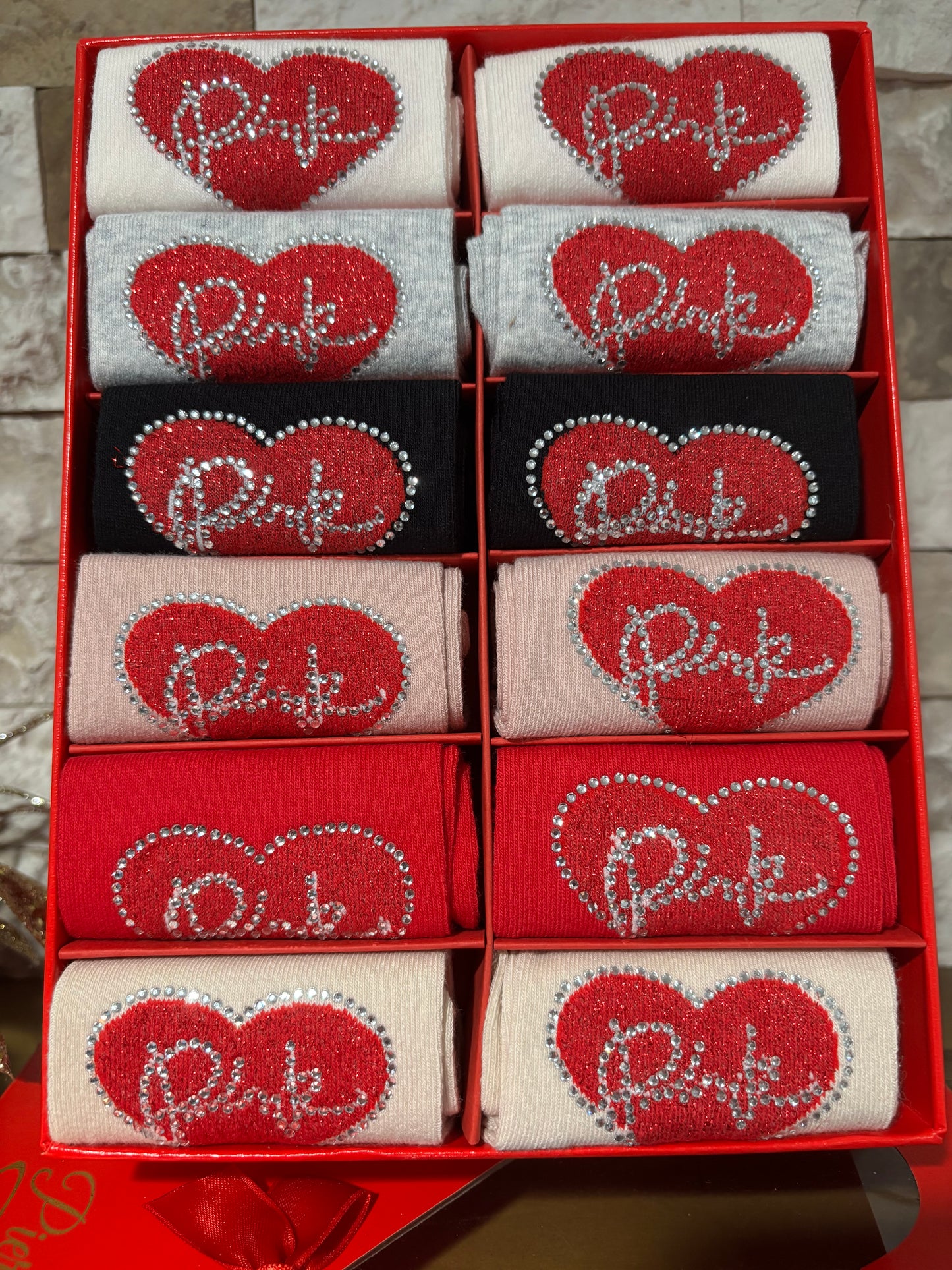 Pier Lone Socks Gift box with the secret