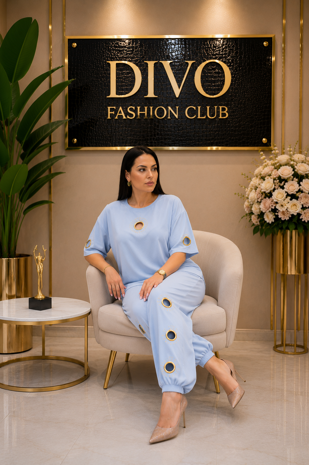 Gold Accent Lounge Set