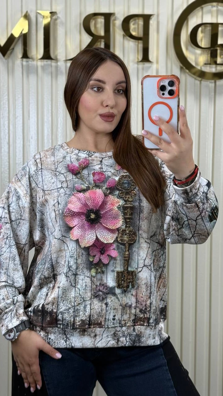Stylish Sweatshirt with 3D Flower Design