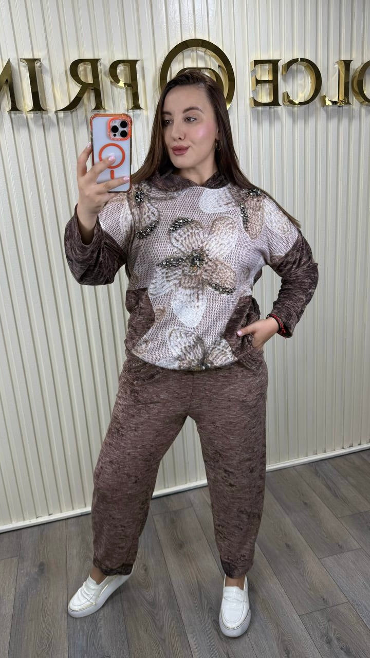 C&M Angora Two Piece Lounge Set