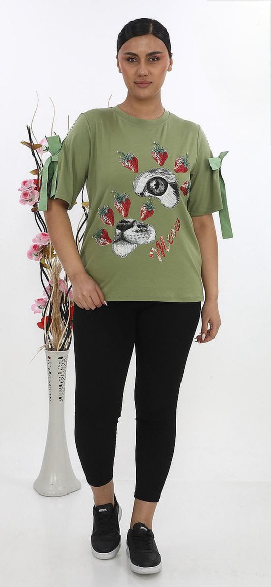 Blue Berg Strawberry Meow T-shirt