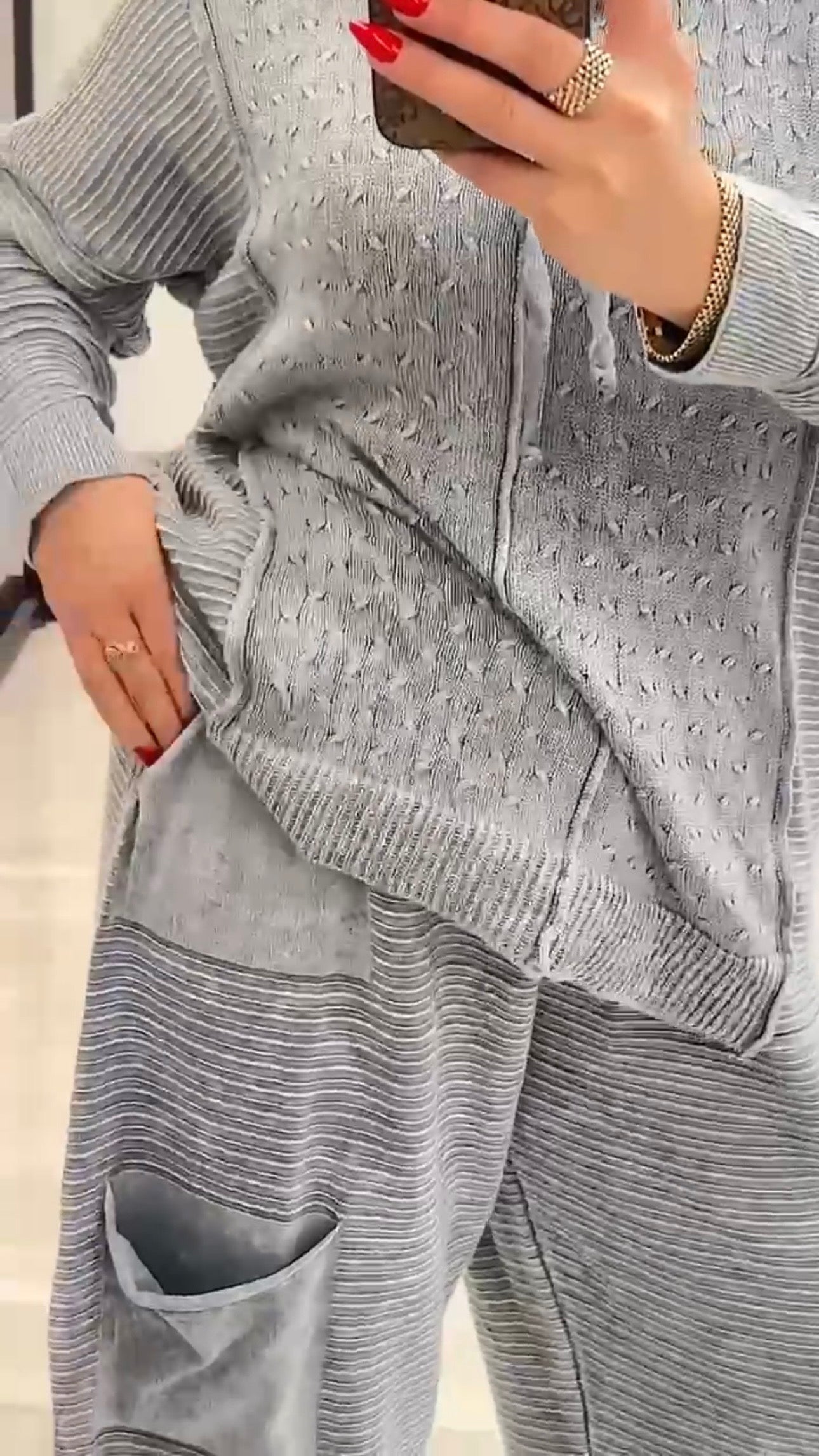 Maxlive Knitted Lounge Set – Loose Banana Pants & Hooded Top