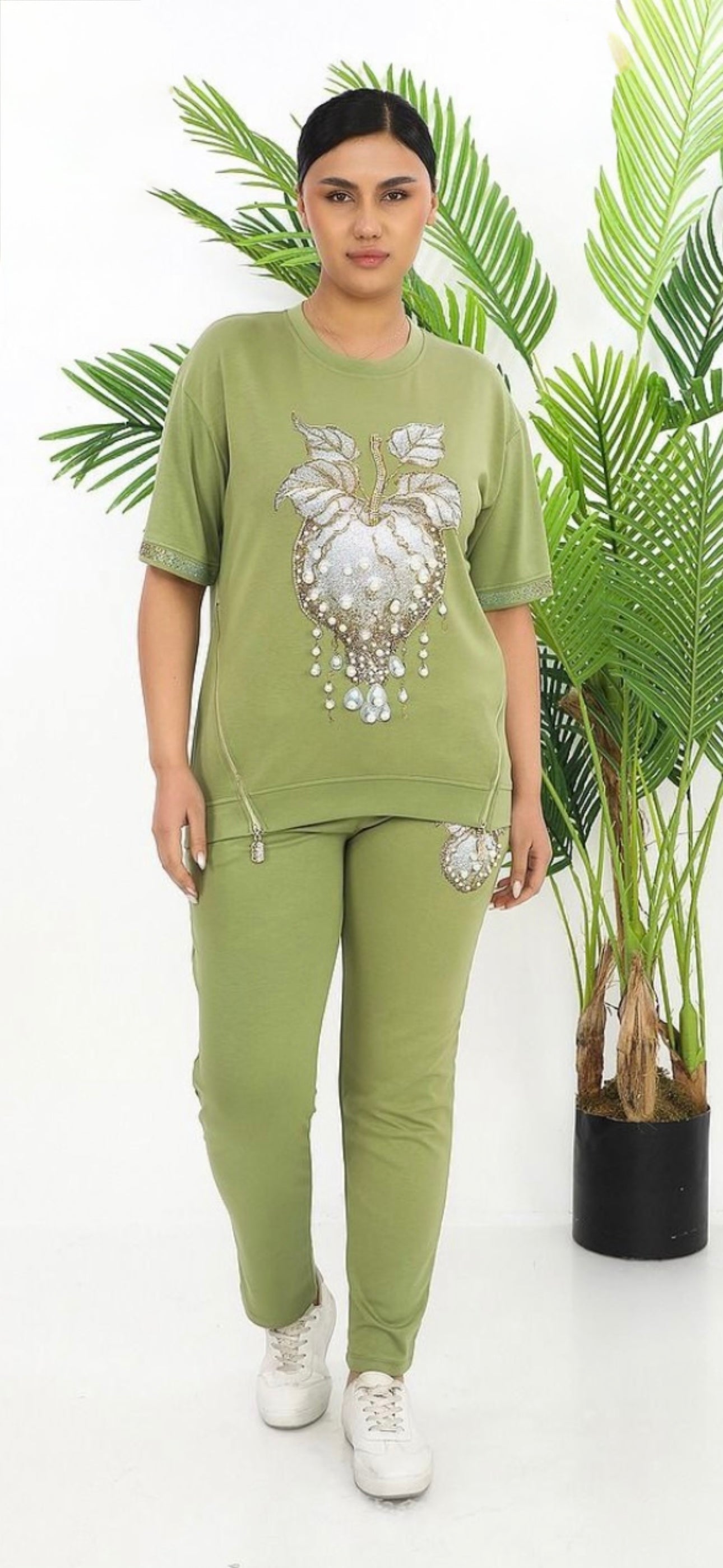 Love Free Women’s Tracking Suit- Apple