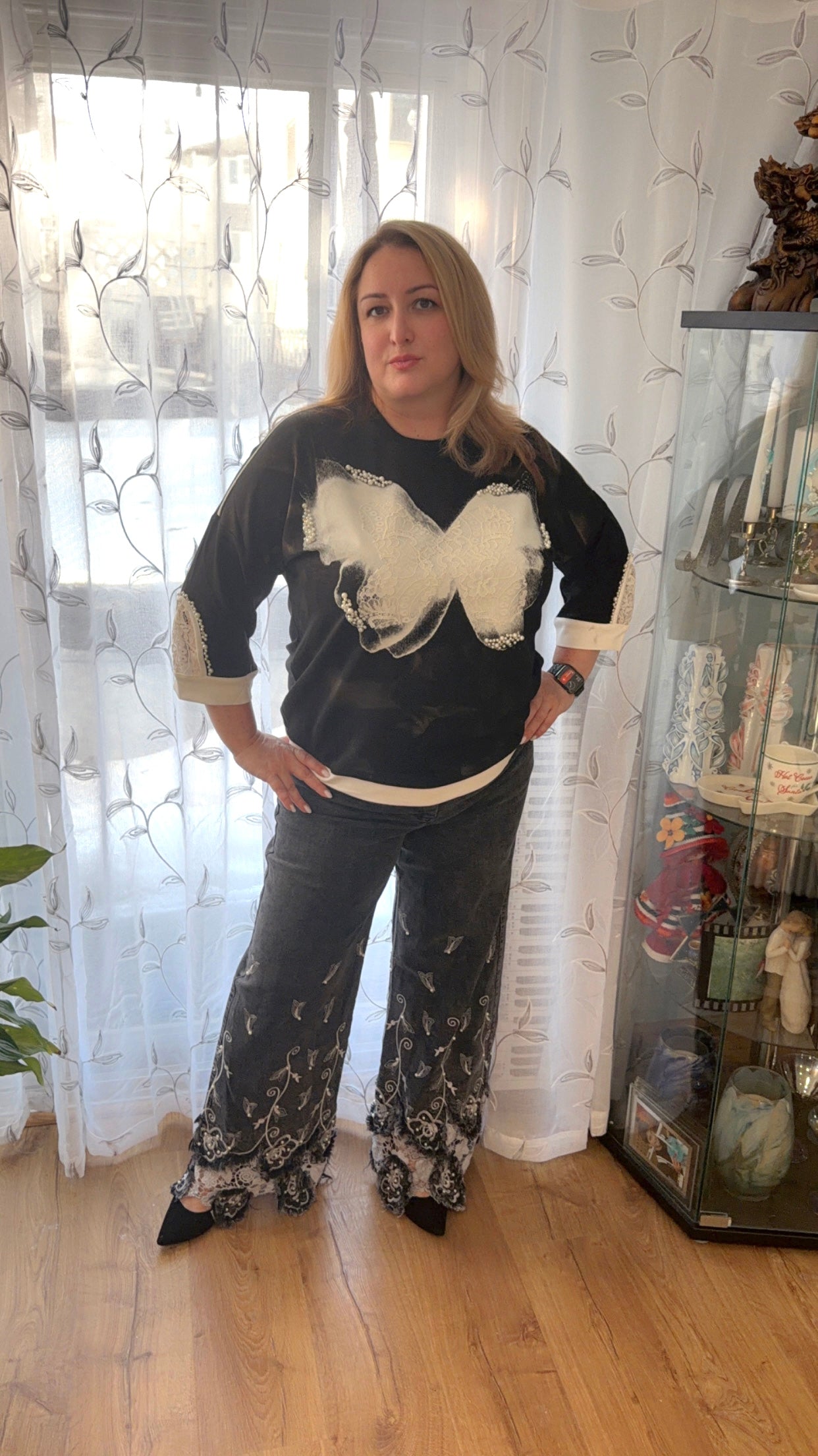 Gray Embroidered Lace Hem Jeans – Elegant Statement Denim Pants