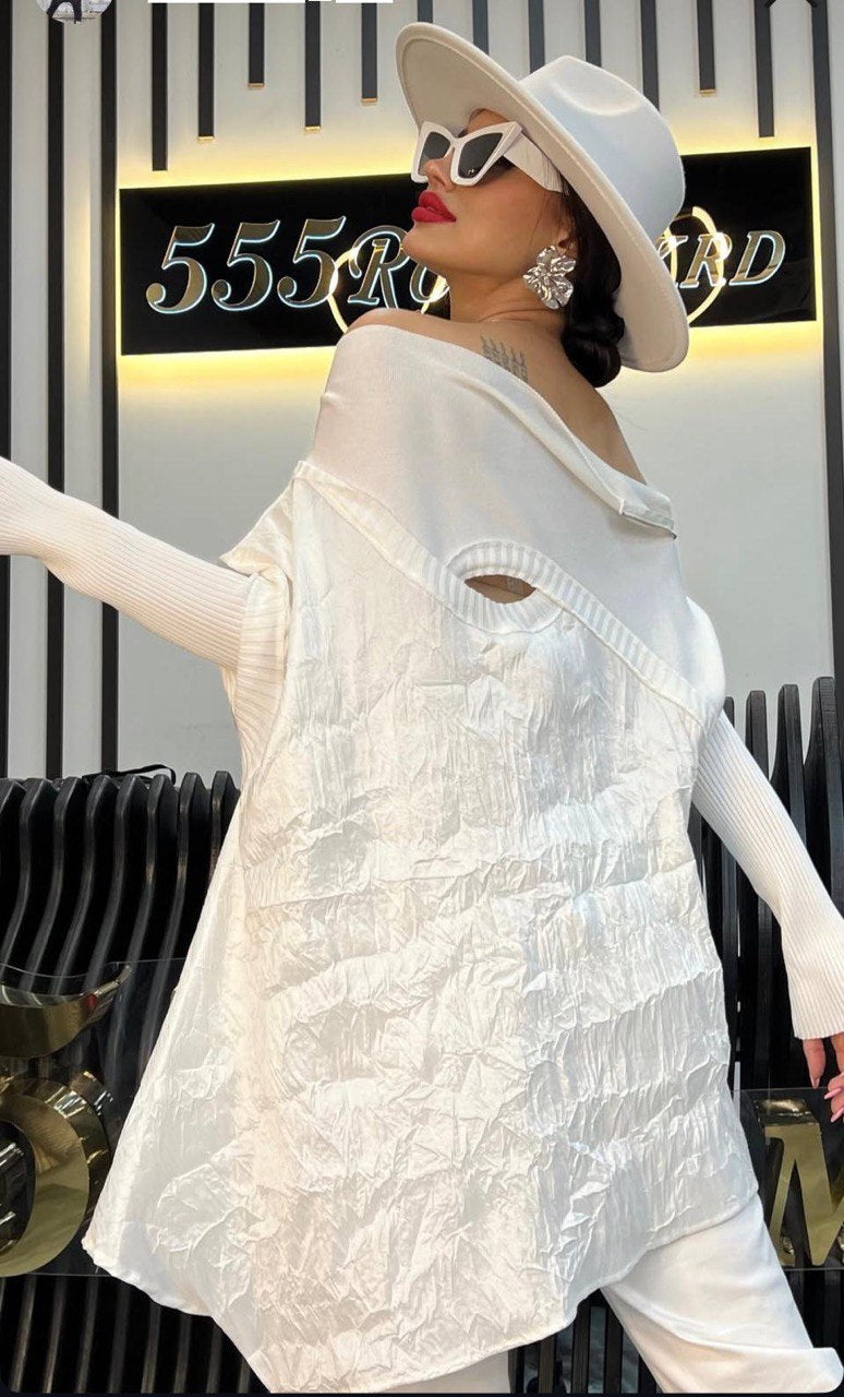 Bize Chic Tunic with Knitted Sleeves & Shoulder Zipper