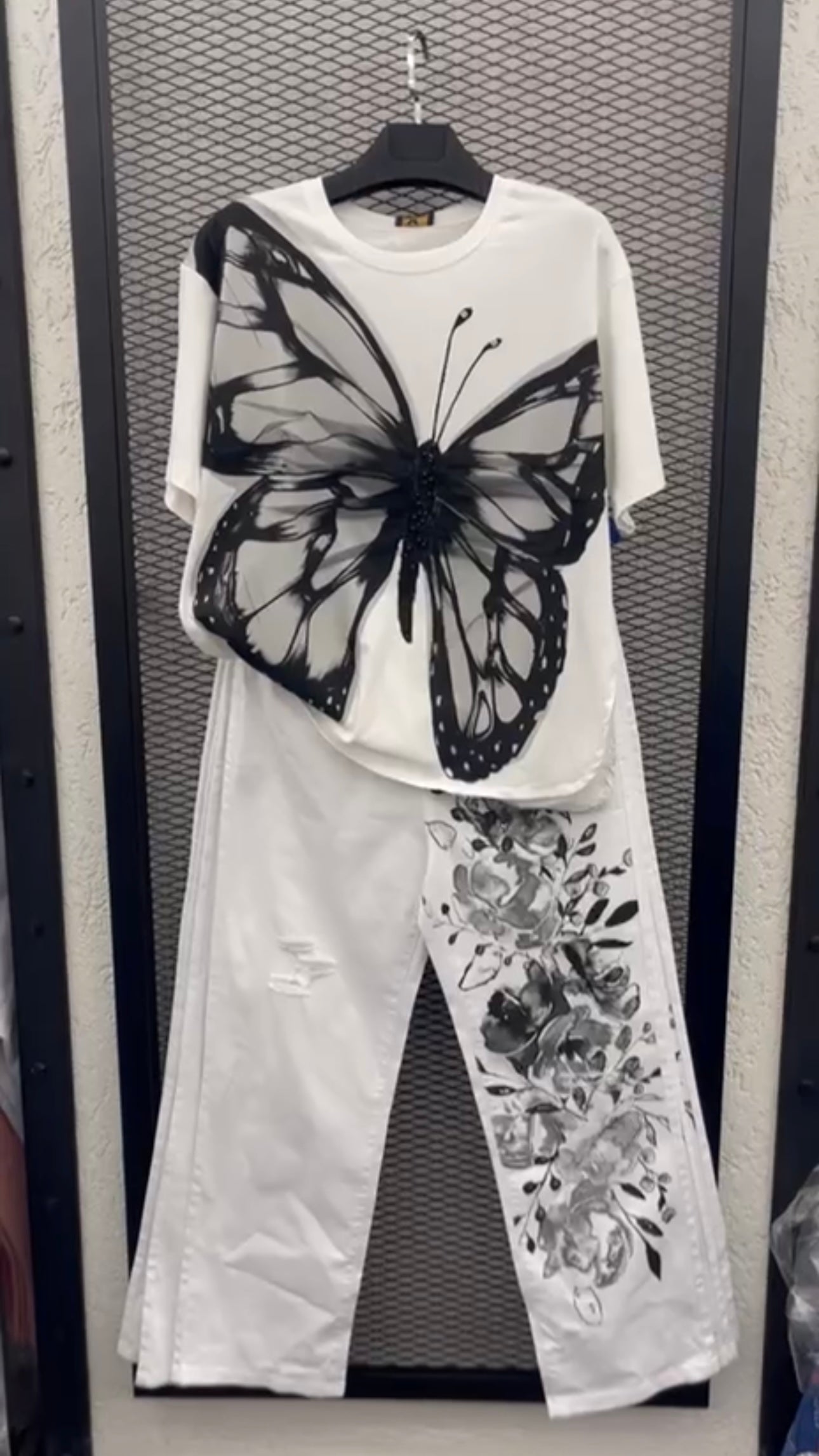 Lammaxx Butterfly T-Shirt