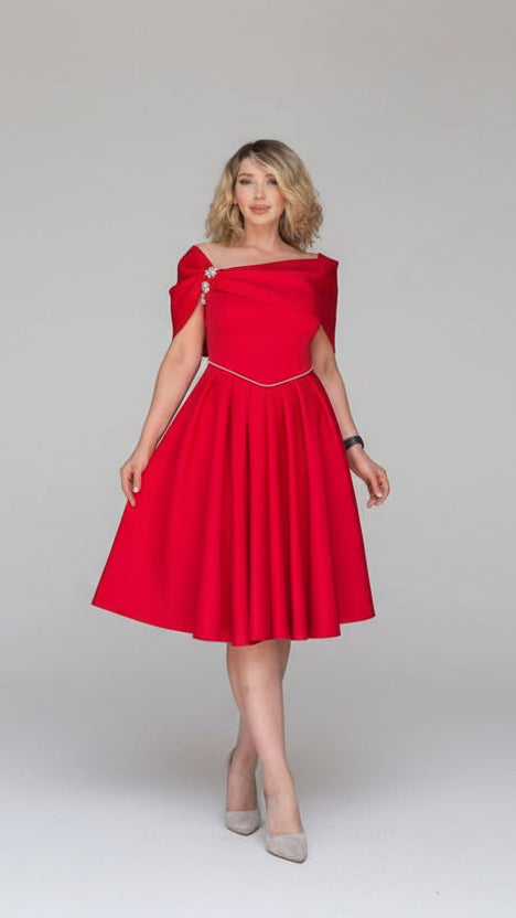 Elegant Plus Size Off-Shoulder Red Cocktail Dress with Pleated Skirt