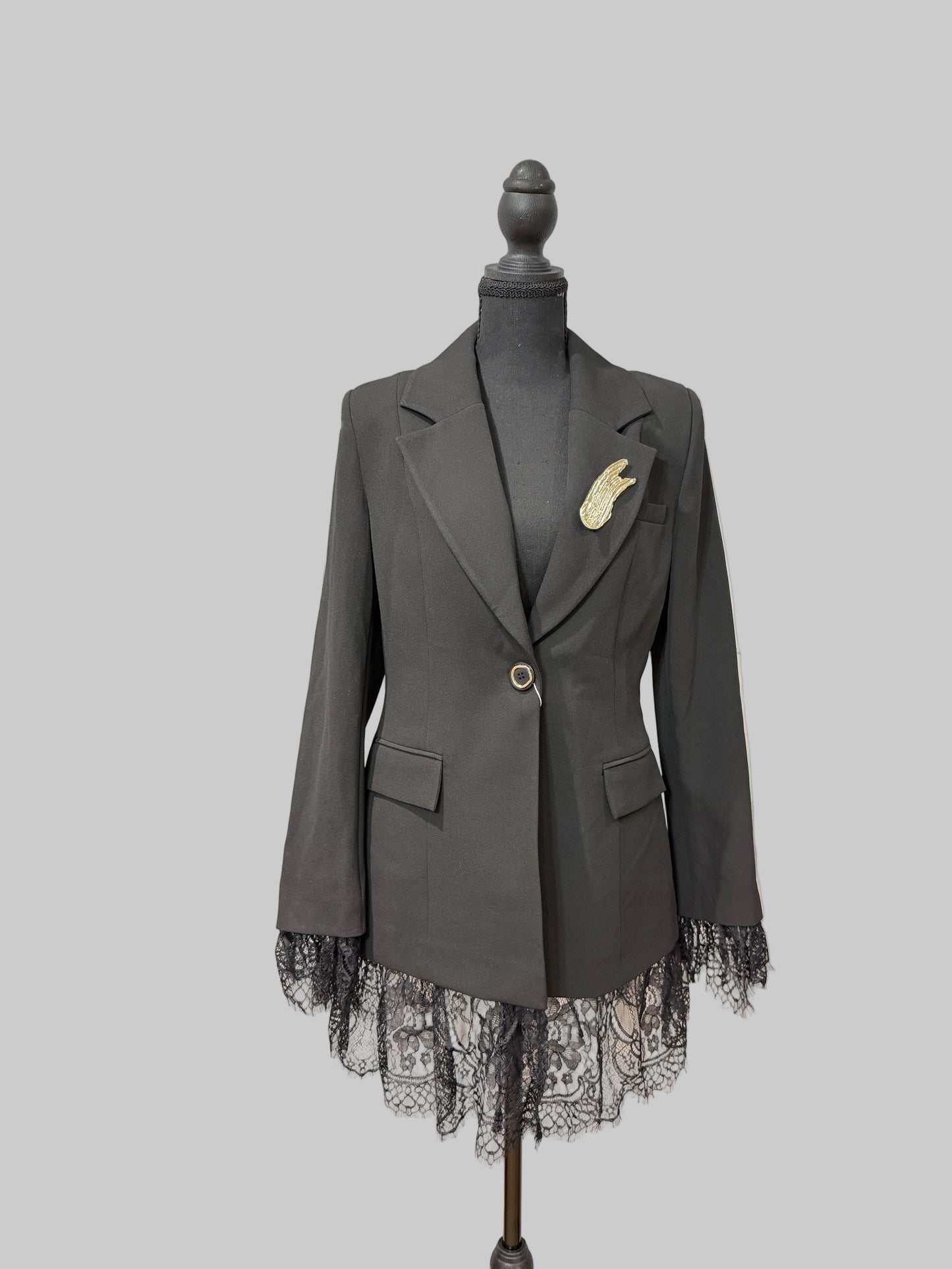 Black Fitted Blazer Dress with Lace Hem and Belted Waist - Sophisticated Tailored Style