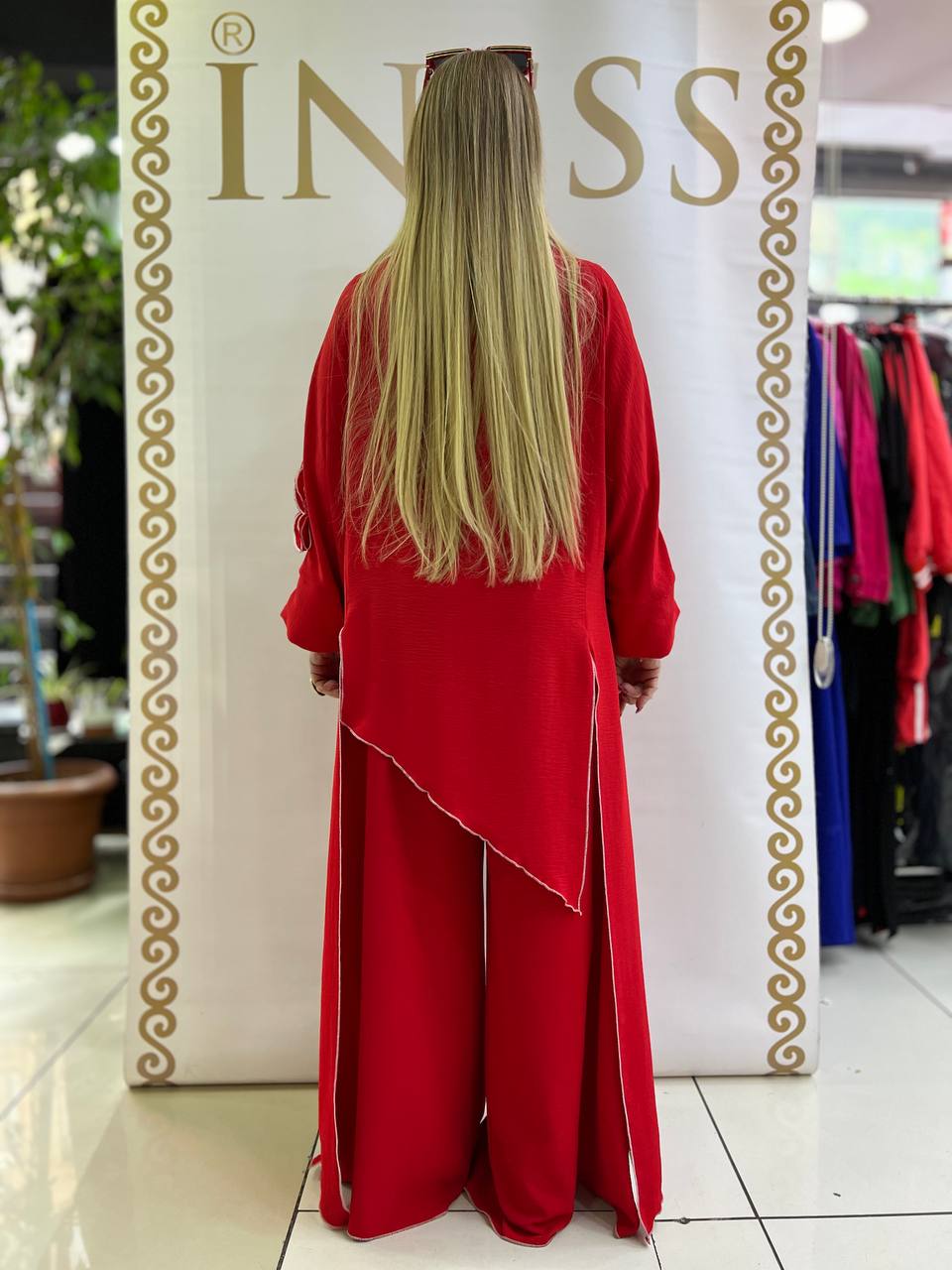 Riberance Red Evening suit