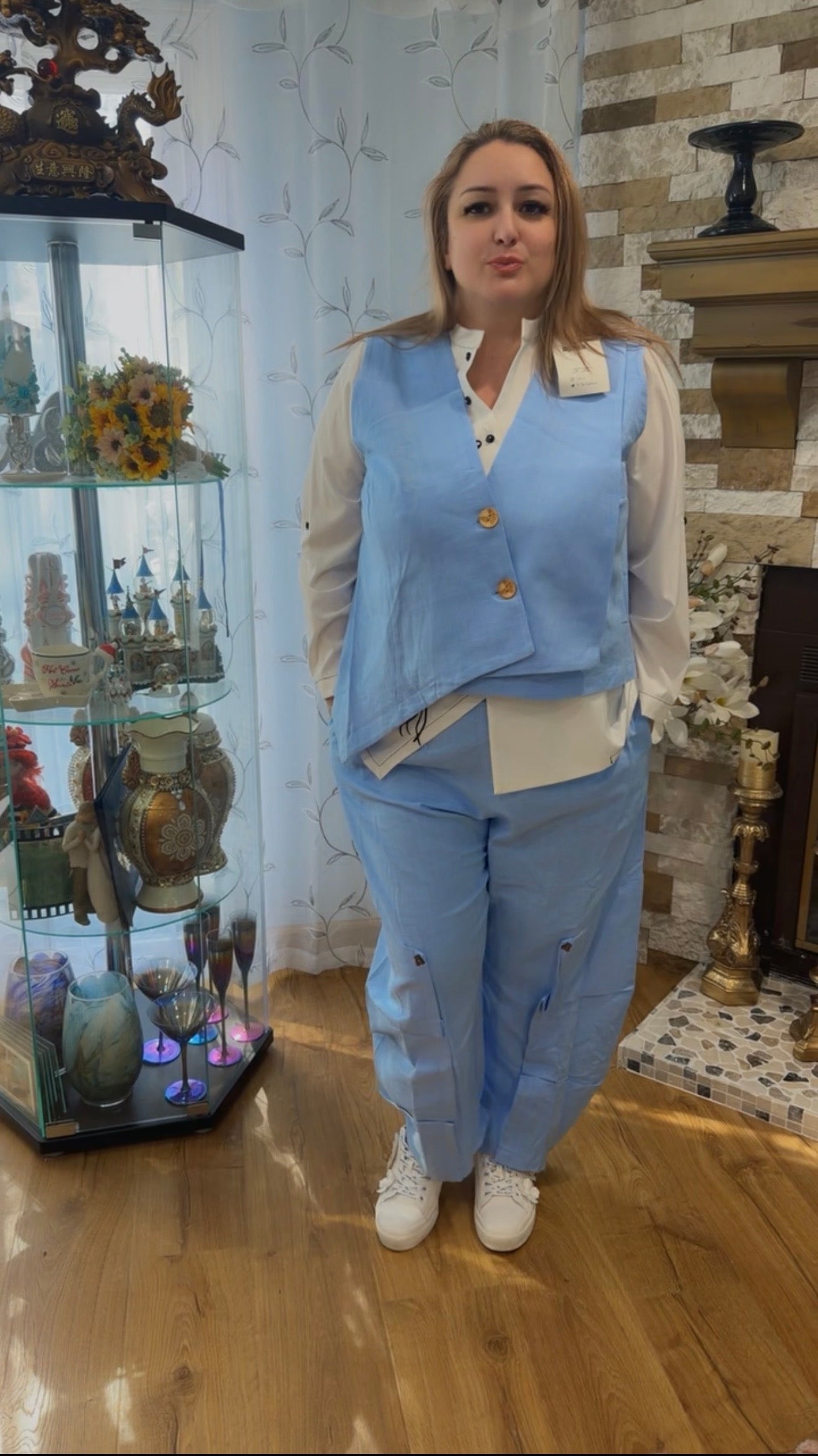 Women's Sleeveless Two-Piece Linen Set - Sky Blue