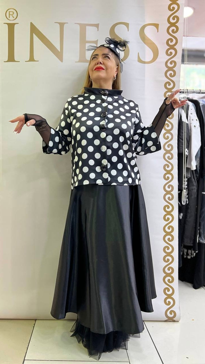 Cadrelli Polka Dot Skirt Suit with accessories