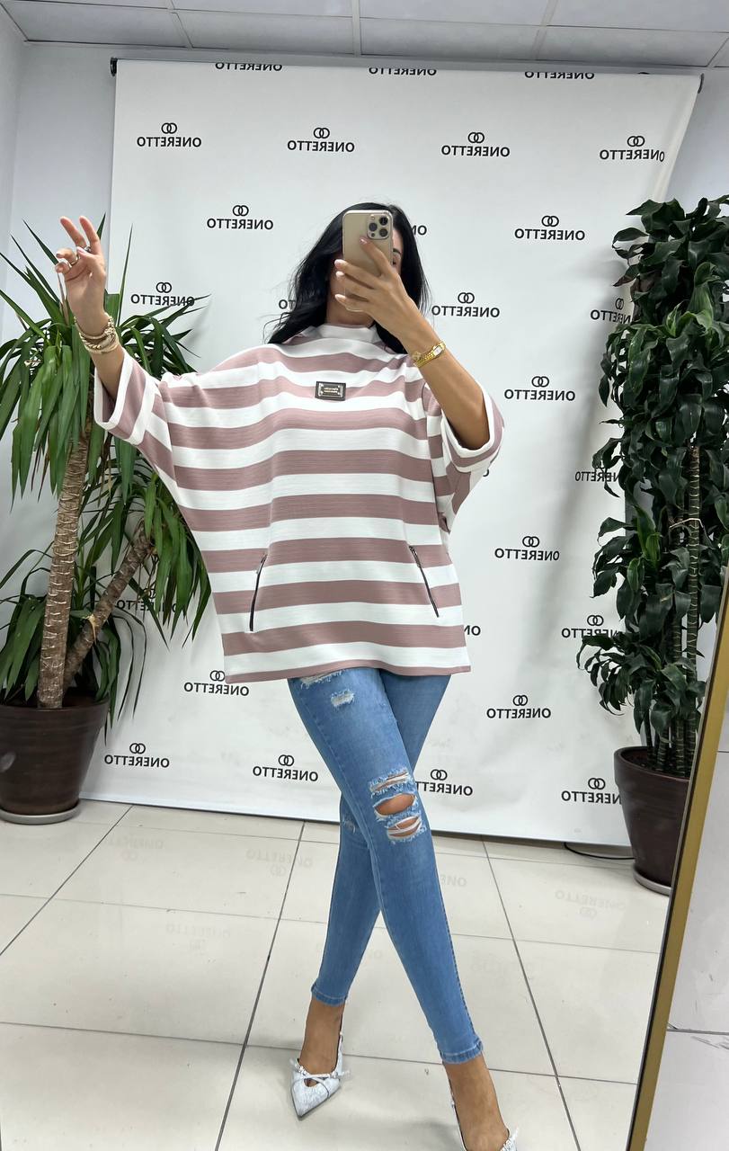 OneRetto Miralina High Neck 3/4 Sleeve Top