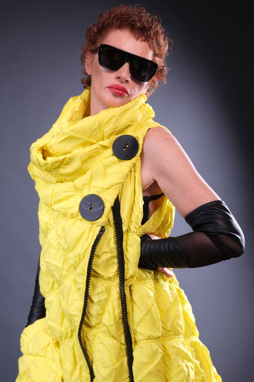 Modern Yellow Vest with Mesh Fingerless Gloves – Bold Statement Layer