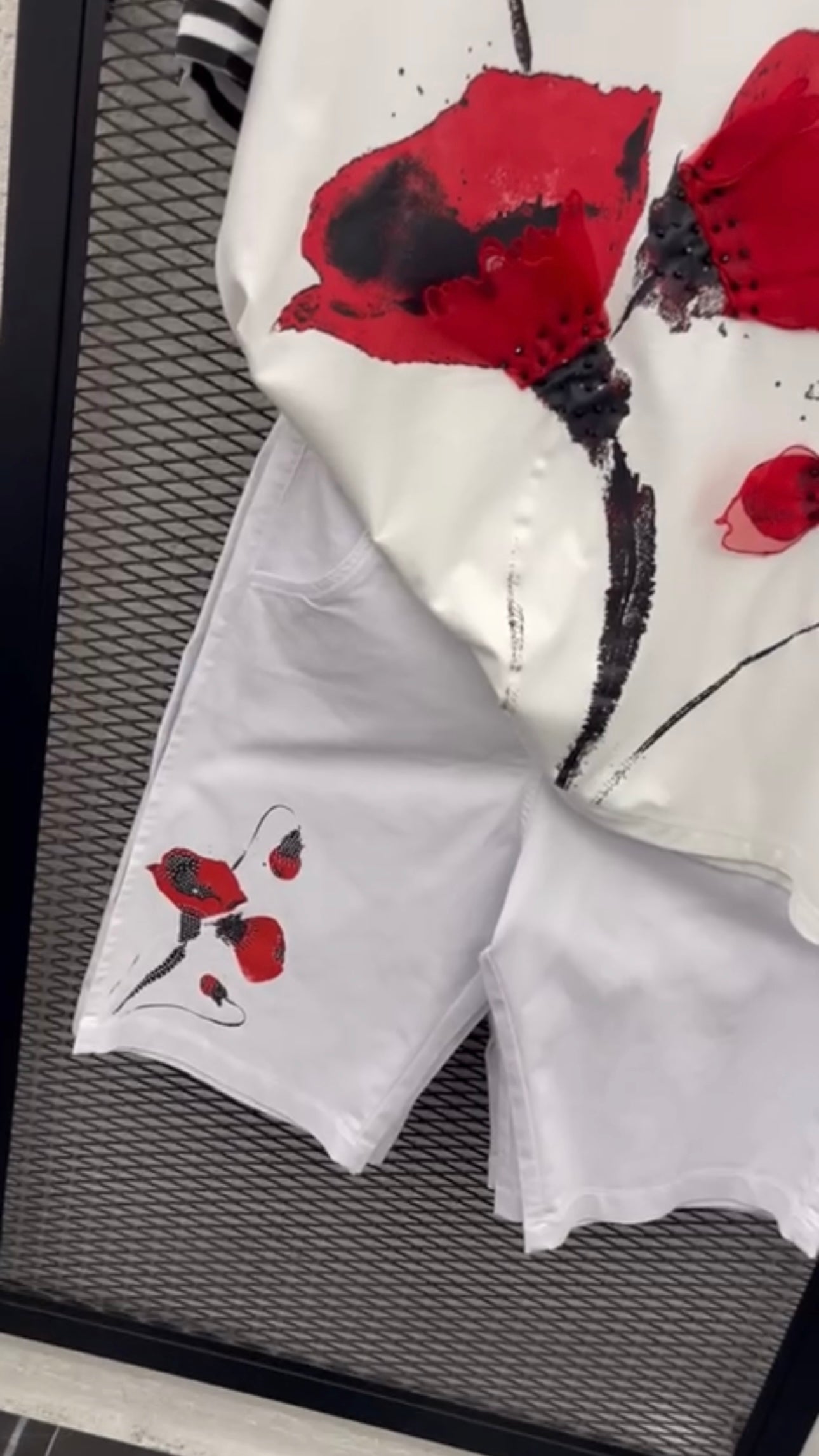 Lamaxx Shorts with Poppy Flower Design