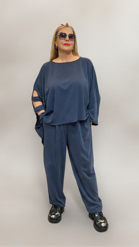 Relaxed Two-Piece Set with Cut-Out Sleeve Top & Tapered Pants